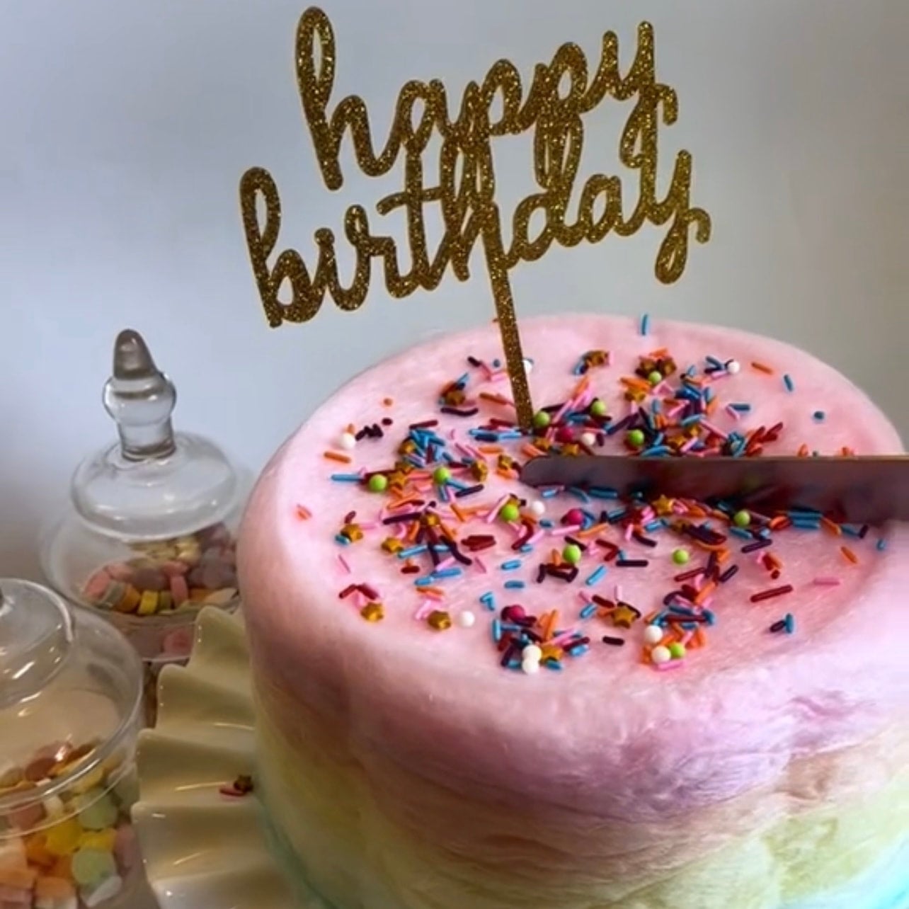 Costco 22oz Organic Birthday Cake Heavenly Hunks – E&C's Snacks